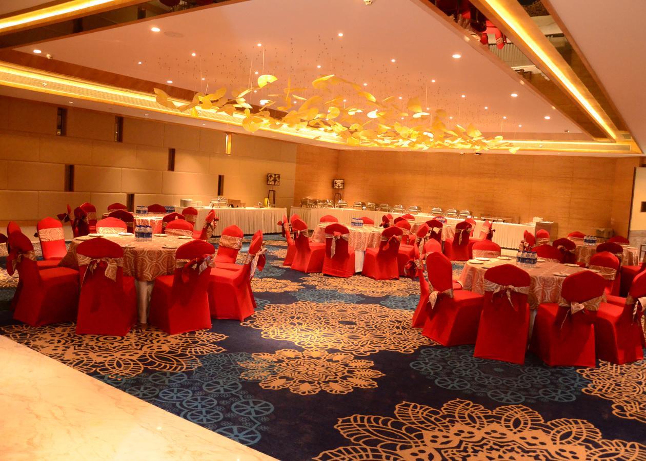 Hotel Radisson Blu Jammu Exterior foto